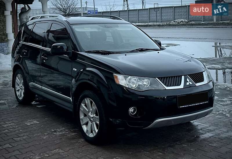 Mitsubishi Outlander XL 2009