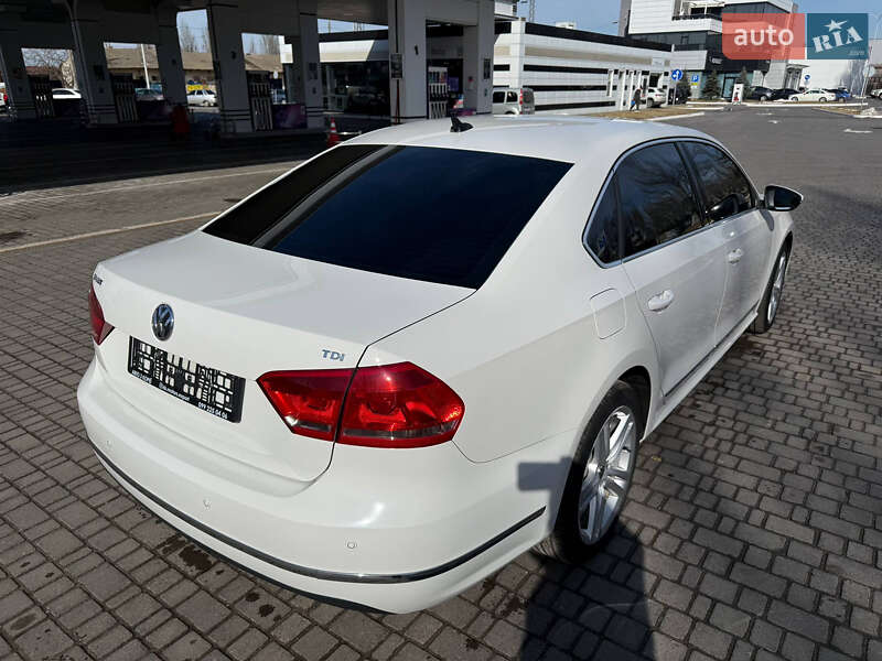 Volkswagen Passat 2013