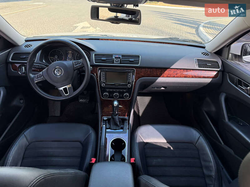 Volkswagen Passat 2013