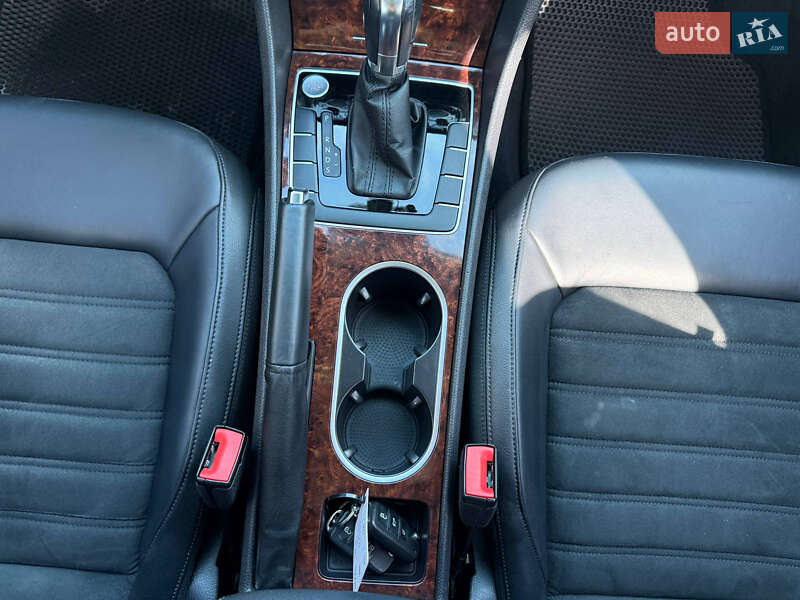 Volkswagen Passat 2013