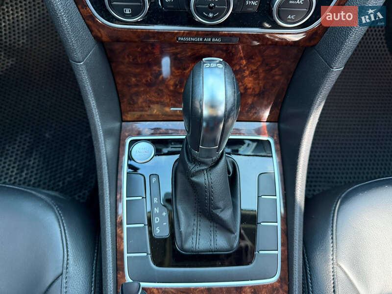 Volkswagen Passat 2013