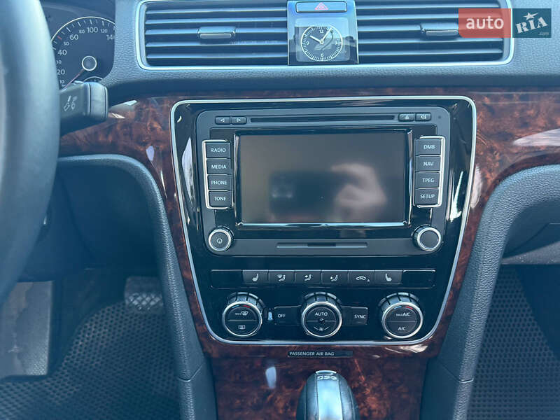 Volkswagen Passat 2013