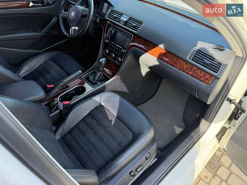 Volkswagen Passat 2013