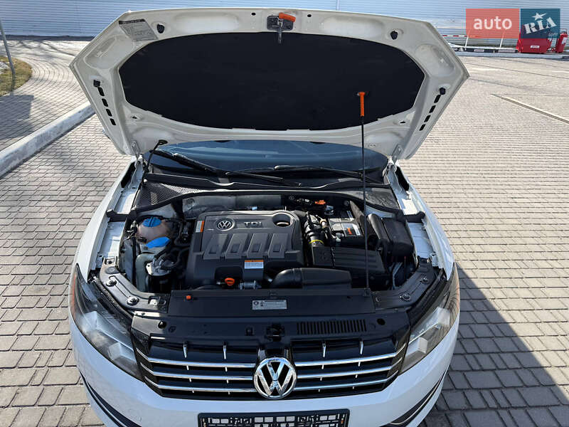 Volkswagen Passat 2013