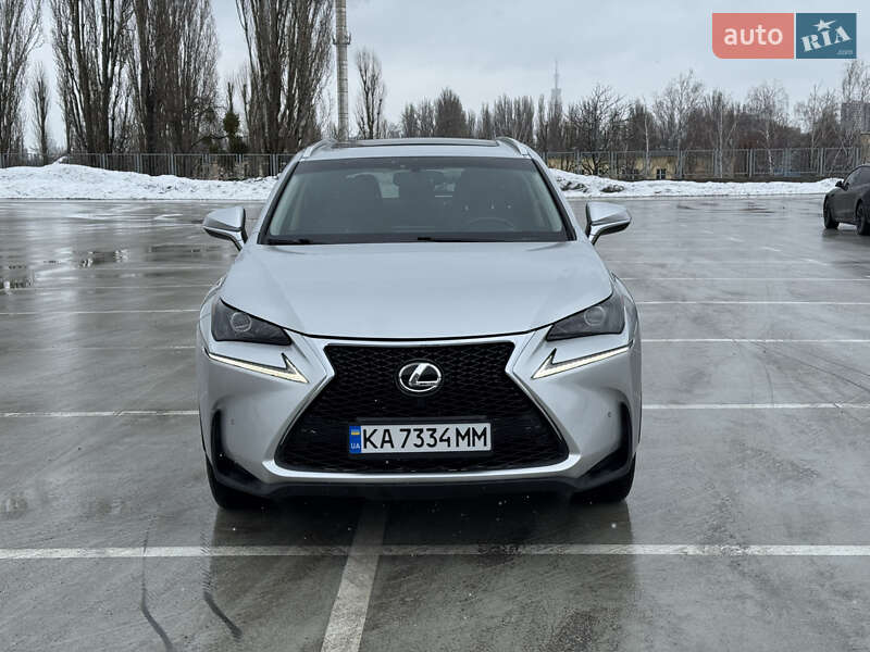 Lexus-8