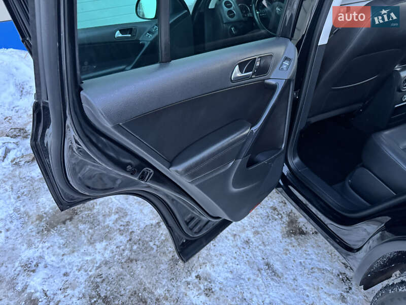 Volkswagen Tiguan 2014