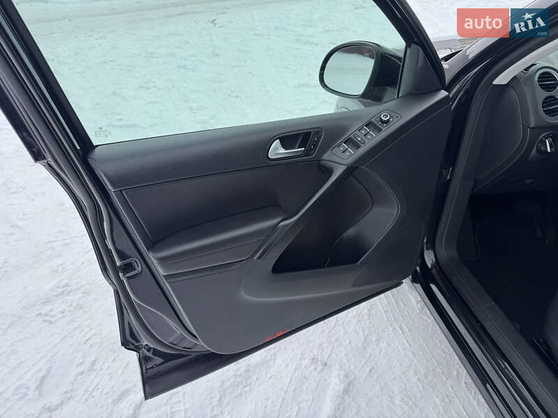 Volkswagen Tiguan 2014