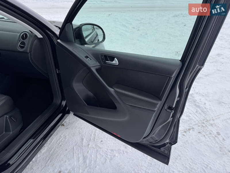 Volkswagen Tiguan 2014