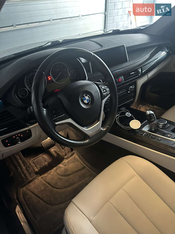 BMW X5 2015