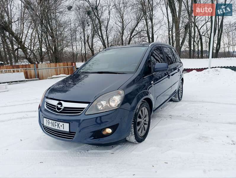 Opel Zafira 2010