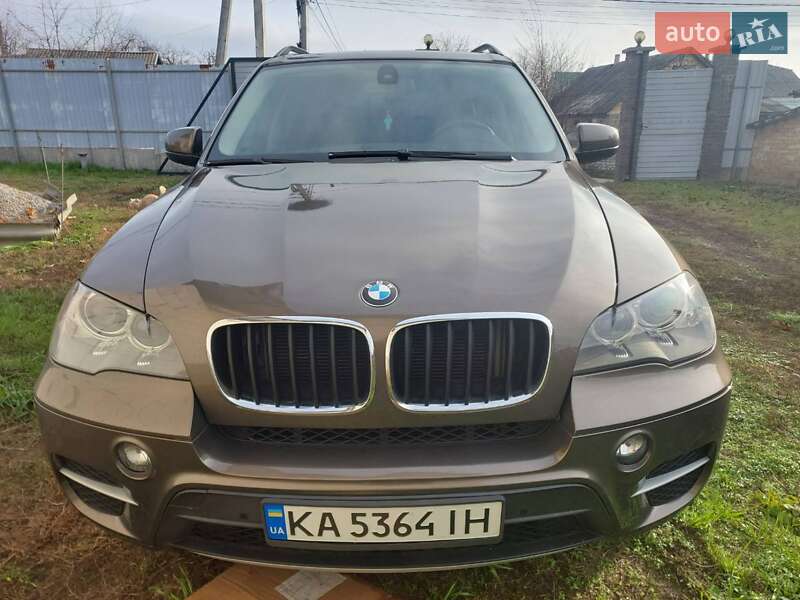 BMW X5 2011