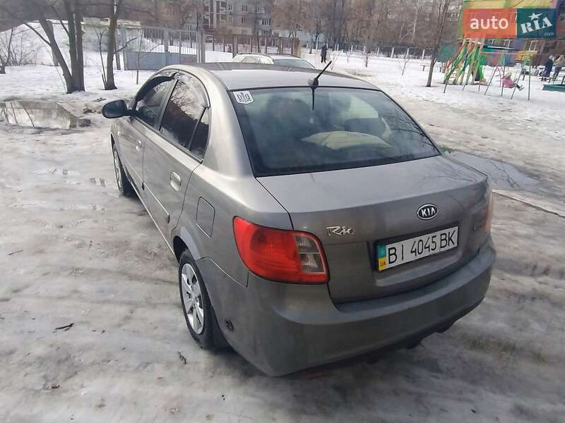 Kia Rio 2011