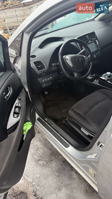 Nissan-0