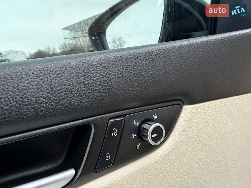 Volkswagen Passat 2012