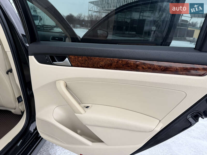 Volkswagen Passat 2012