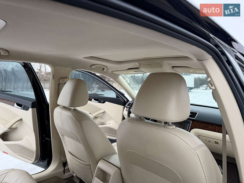 Volkswagen Passat 2012