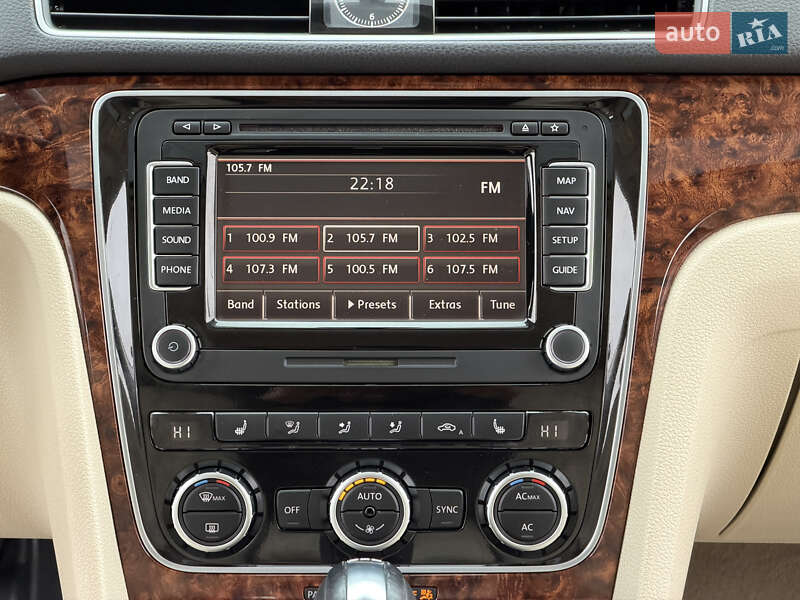 Volkswagen Passat 2012