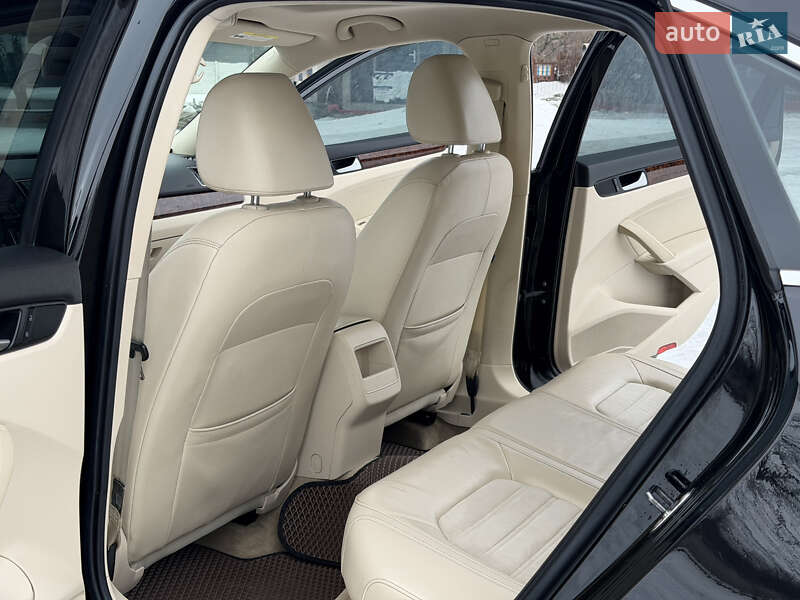 Volkswagen Passat 2012