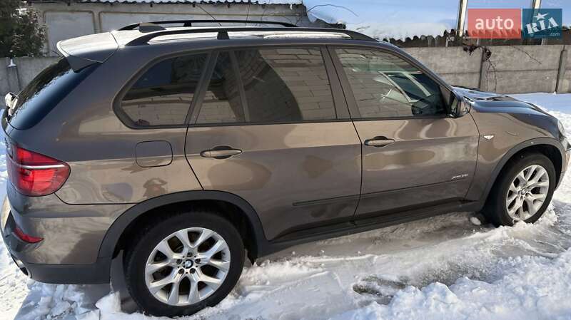 BMW X5 2011