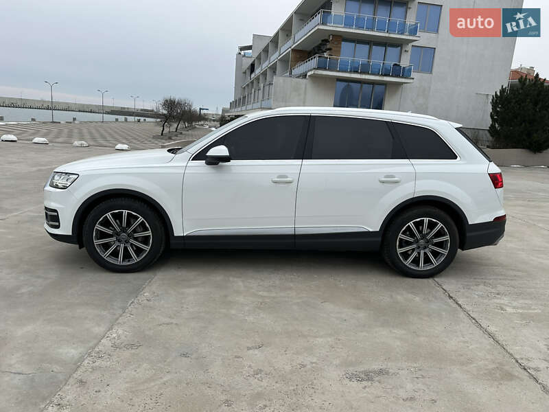 Audi Q7 2017