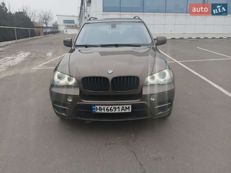 BMW X5 2011