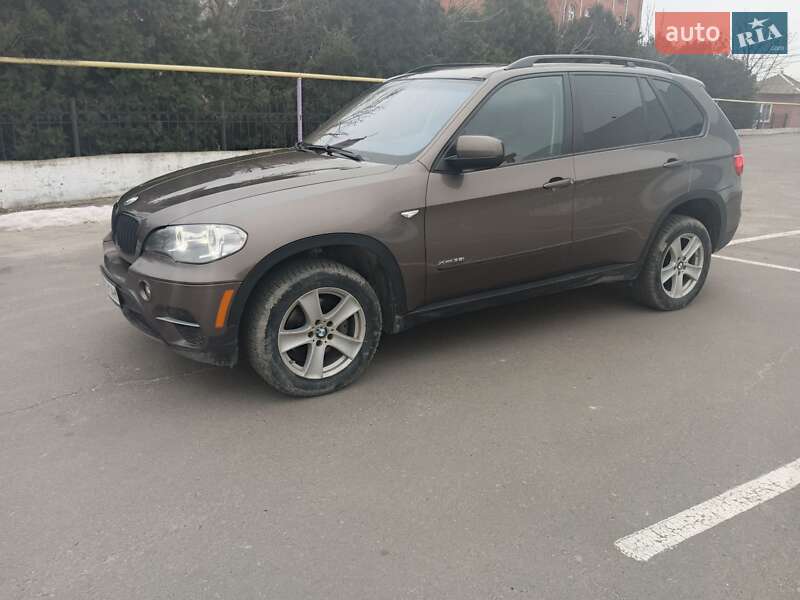 BMW X5 2011