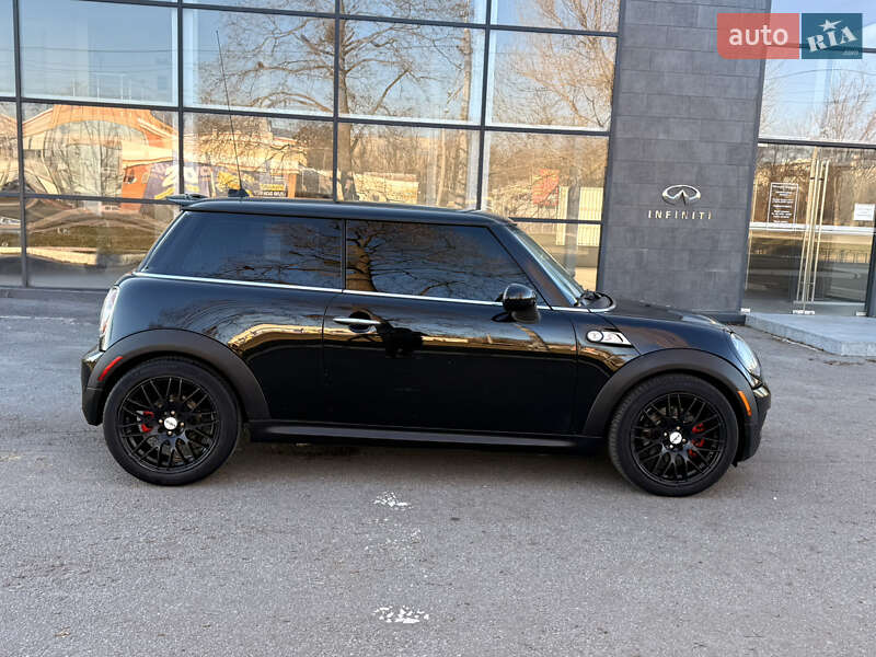 MINI Cooper 2010