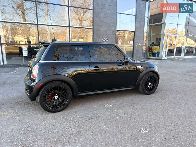 MINI Cooper 2010