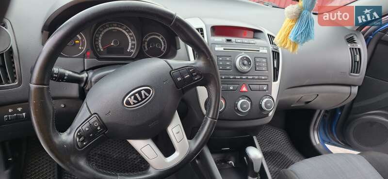 Kia Ceed 2010
