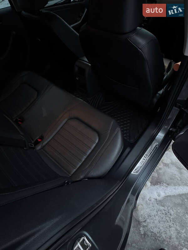 Volkswagen Jetta 2015