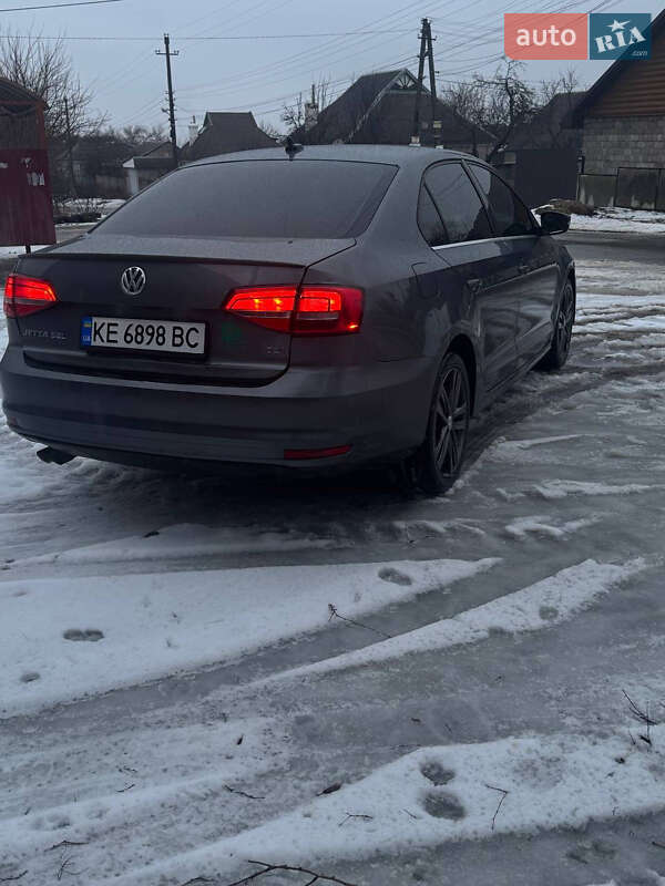 Volkswagen Jetta 2015