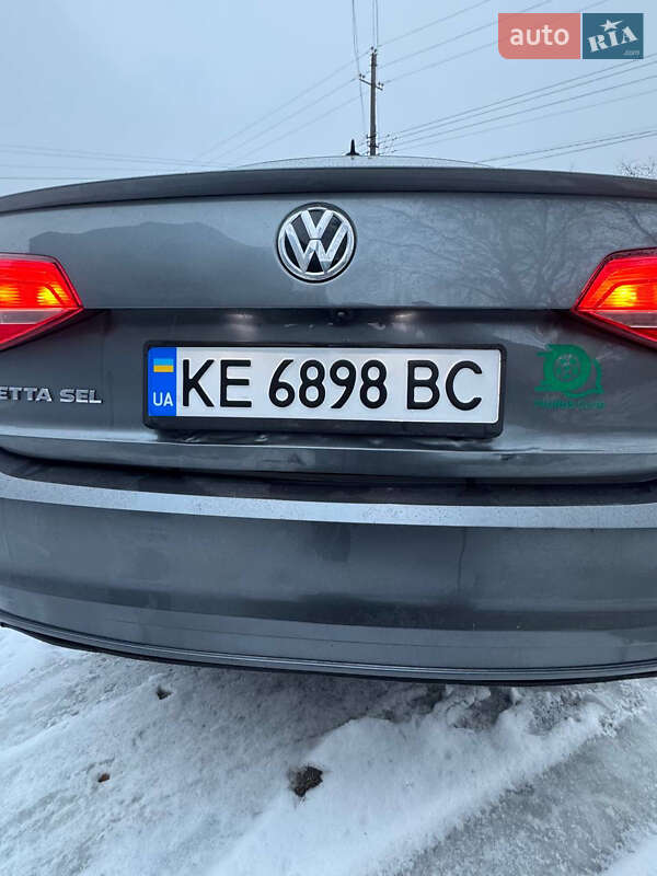 Volkswagen Jetta 2015