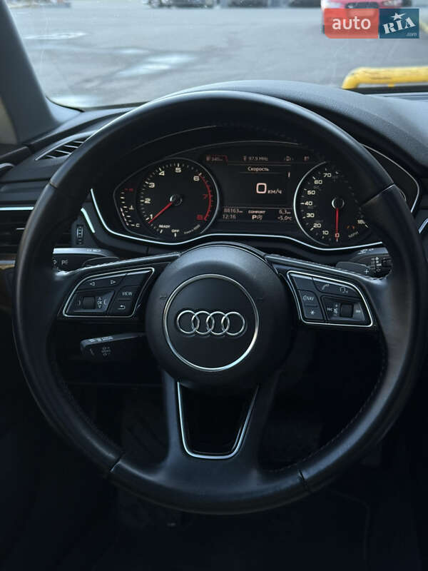 Audi-5