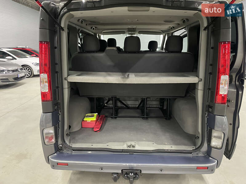 Opel Vivaro 2014