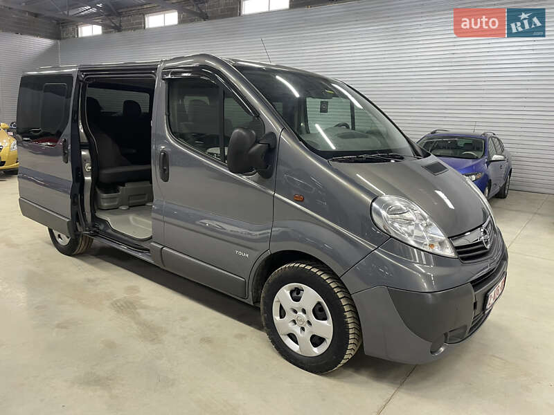 Opel Vivaro 2014
