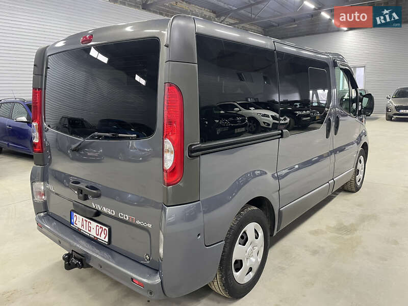 Opel Vivaro 2014