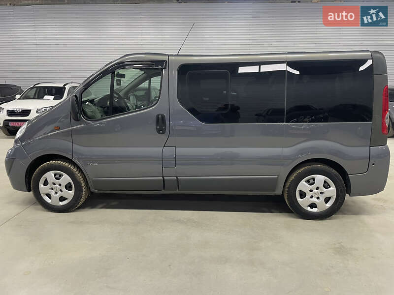 Opel Vivaro 2014