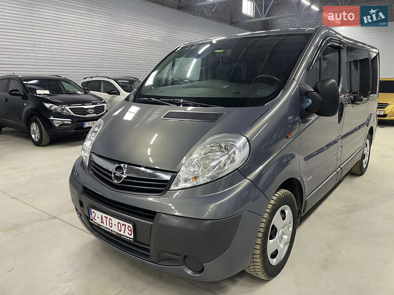Opel Vivaro 2014