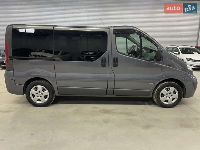 Opel Vivaro 2014