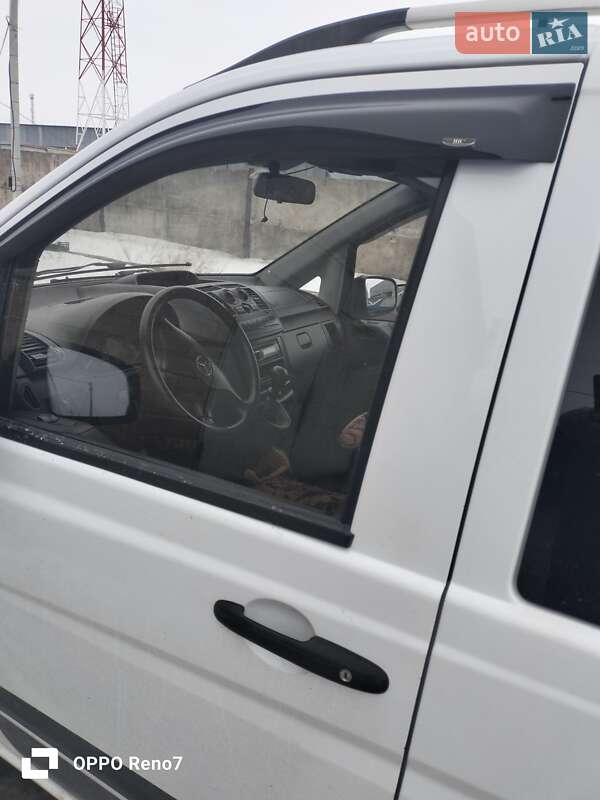 Mercedes-Benz Vito 2013