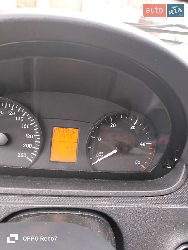 Mercedes-Benz Vito 2013