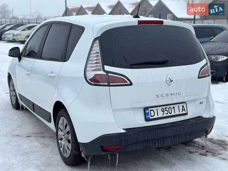 Renault Scenic 2012