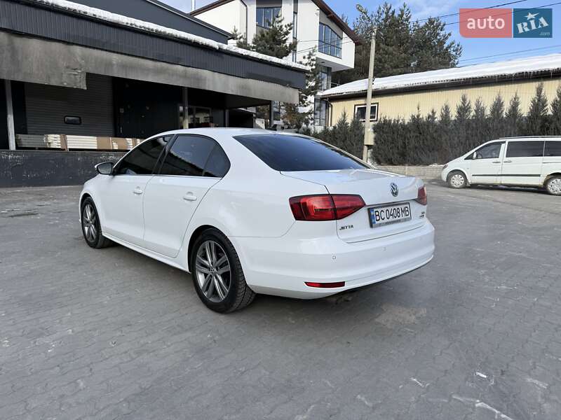 Volkswagen Jetta 2015