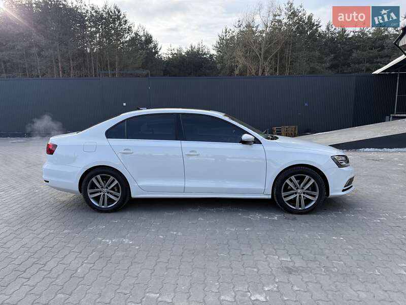 Volkswagen Jetta 2015