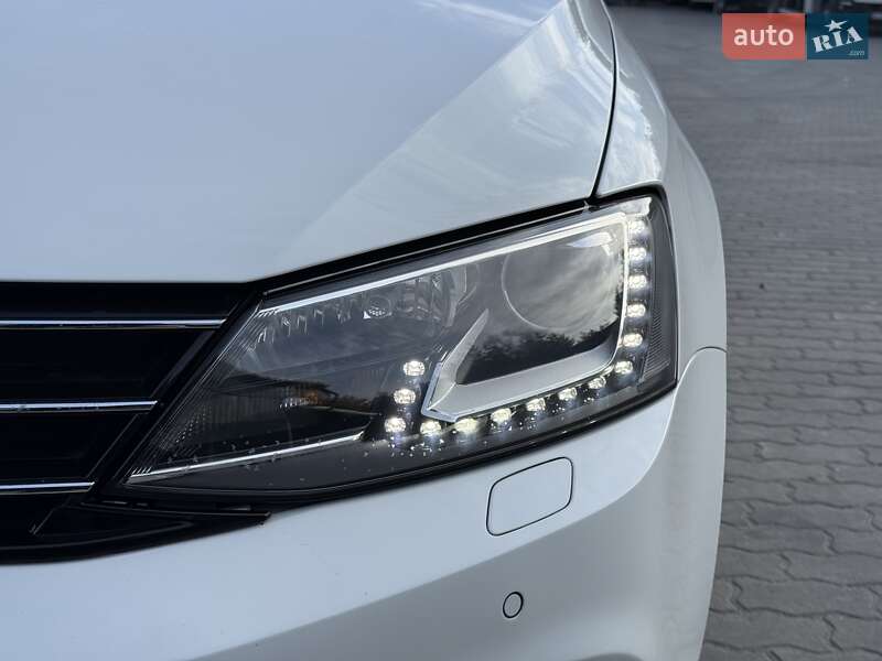 Volkswagen Jetta 2015