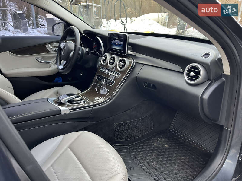 Mercedes-Benz C-Class 2015