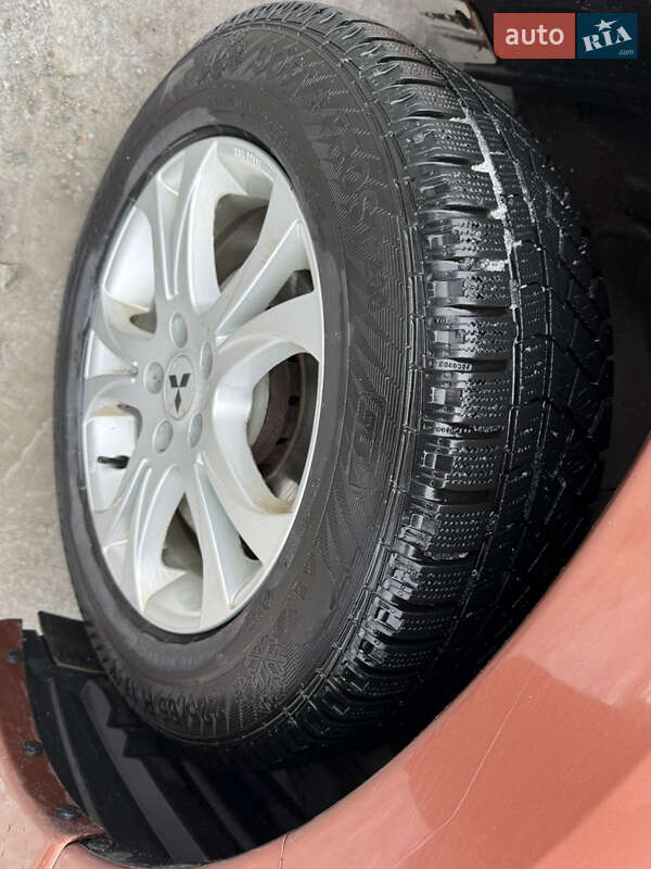 Mitsubishi Outlander 2013