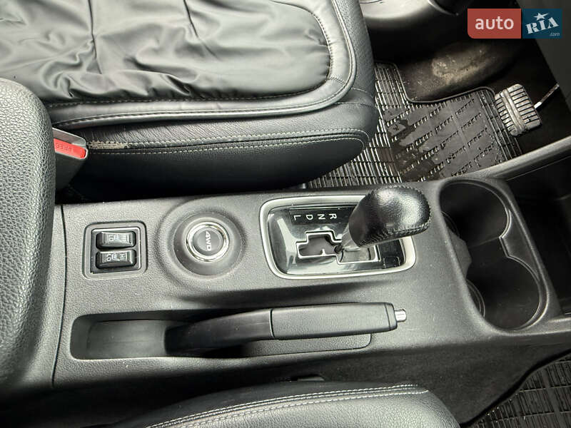 Mitsubishi Outlander 2013