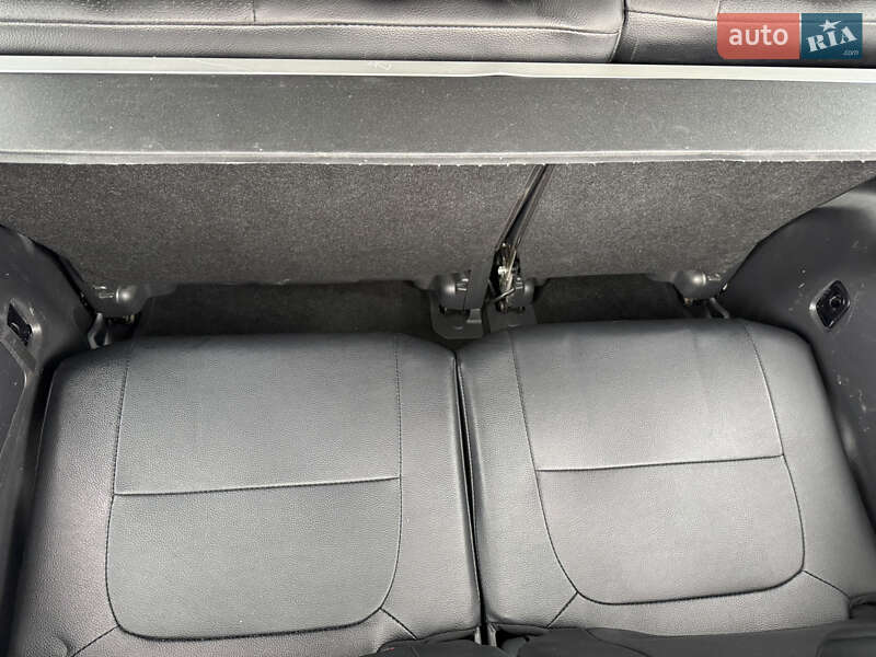 Mitsubishi Outlander 2013