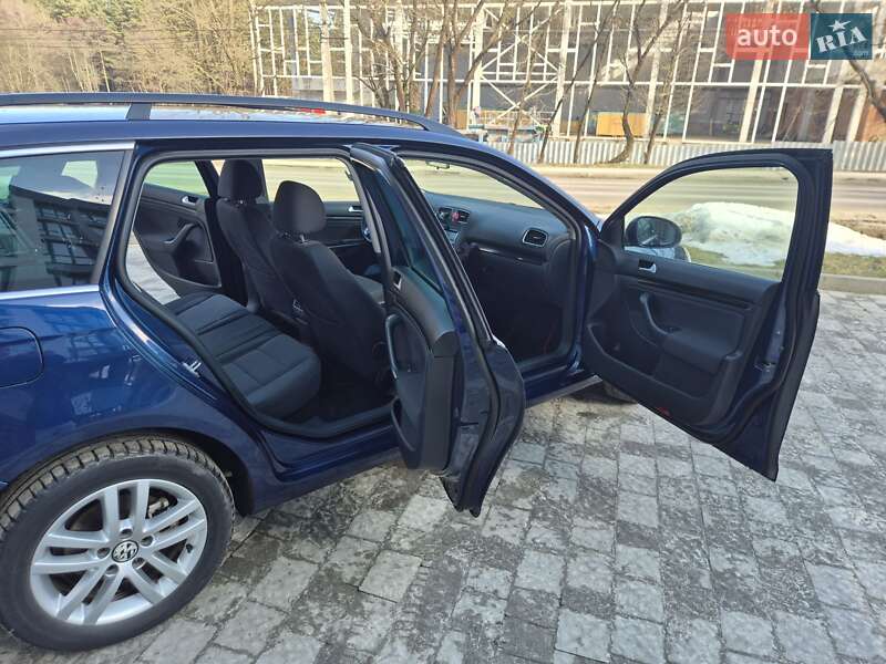 Volkswagen Golf 2010